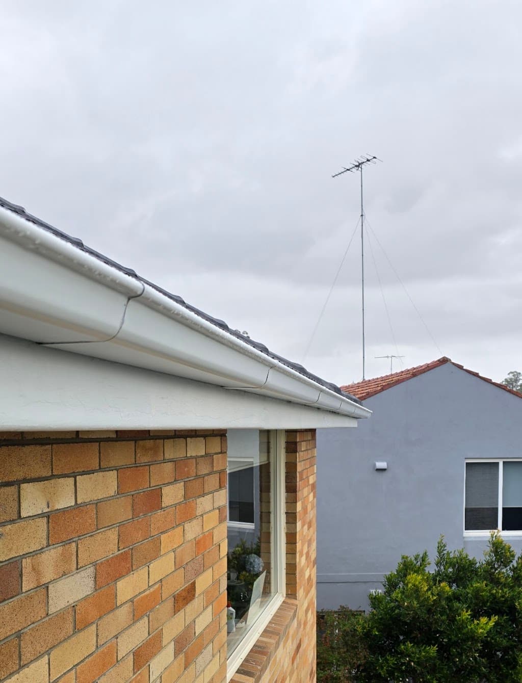 North Shore Roofing & Gutters