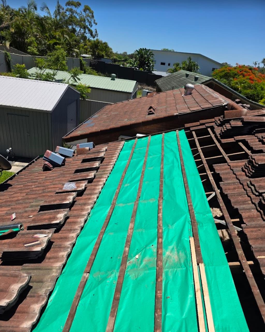 GOLD COAST tiled roof repairs