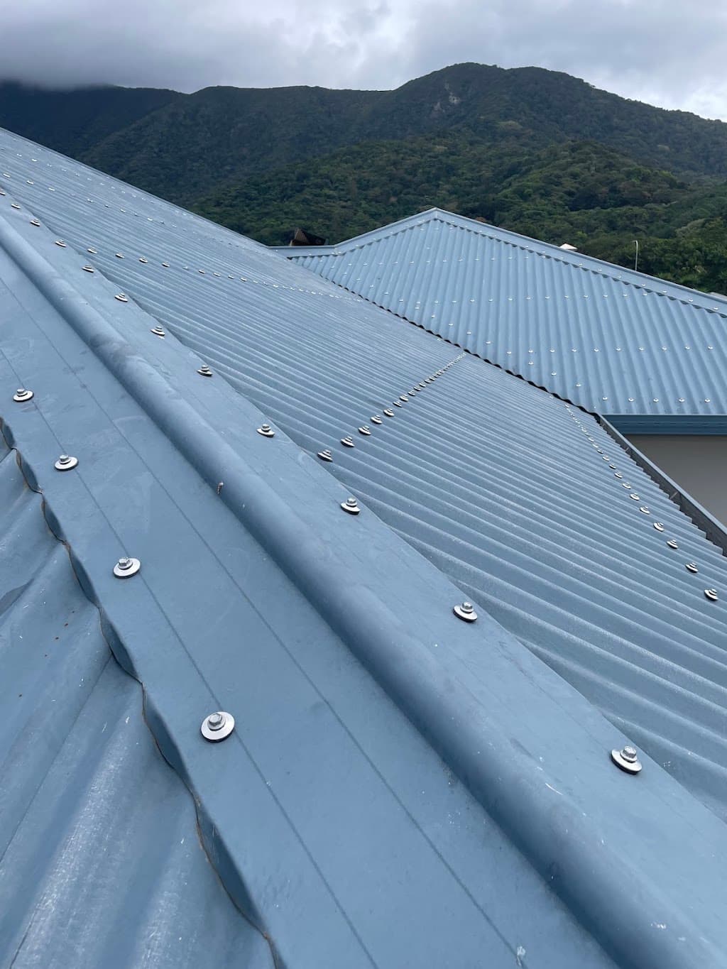 Cairns Roofing Repairs & Gutter Cleaning